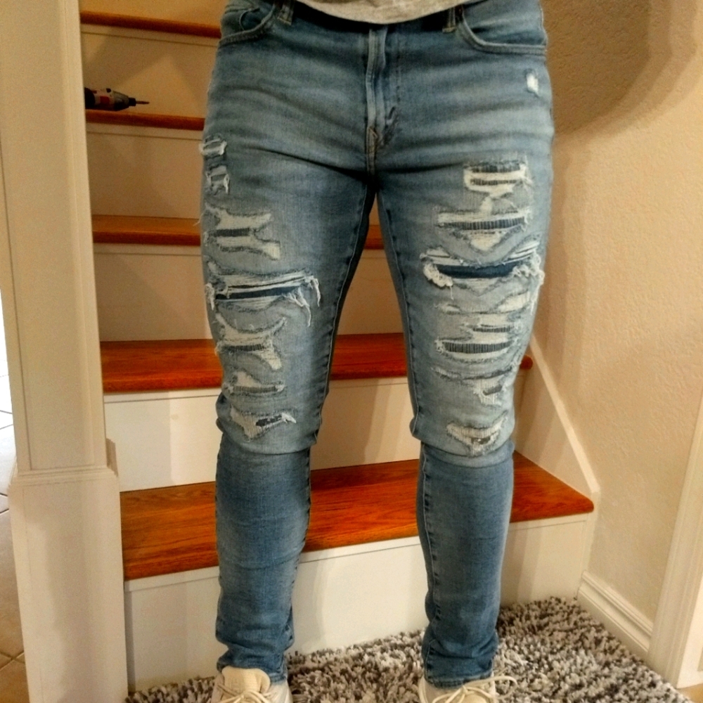 32x34 American Eagle Jeans